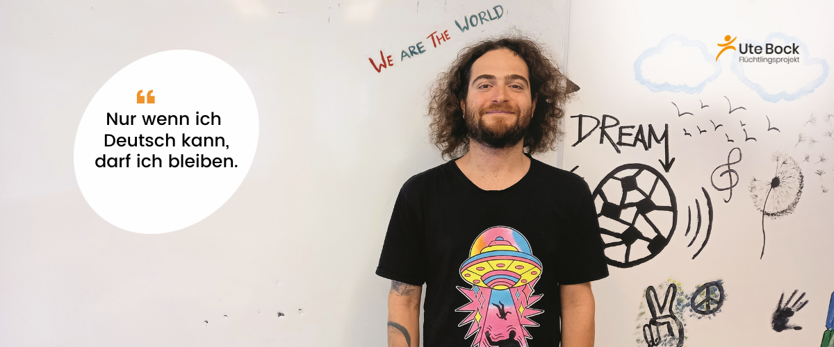 Klient Mehdi lernt Deutsch im Ute Bock Bildungszentrum