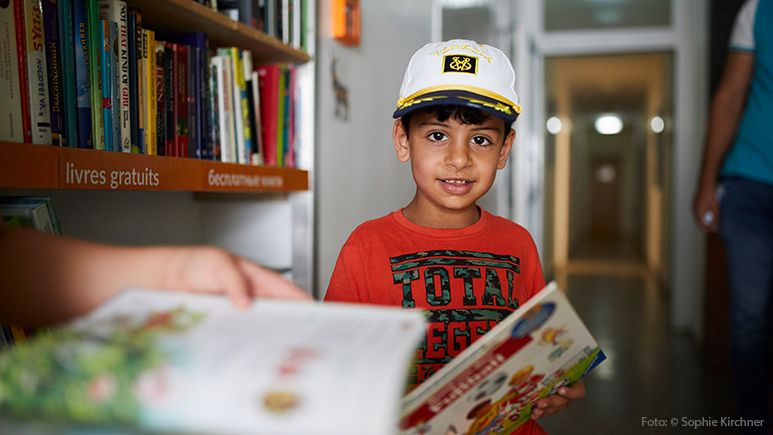 Gespendete Spielsachen für Kinder werden im Ute Bock Haus ausgegeben